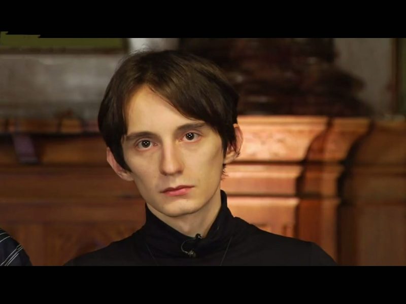 扒通灵之战:老李在豆瓣上的奇葩点评引发热议,这背后有什么故事?-青裳云资料