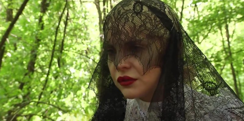 掌握朱莉王的3大转变，揭秘通灵之战现状背后的真相-青裳云资料