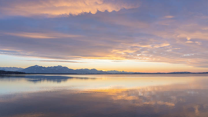 同事关系怎么写？学会这3点，同事都不敢再得罪你-青裳云资料